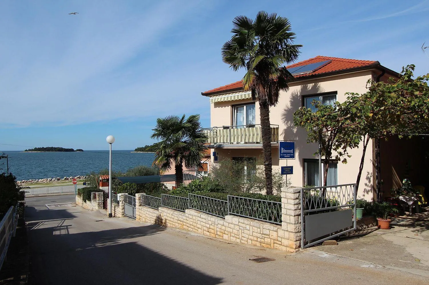 Malerisches Apartment Nur 400 Meter Zum Strand Mit Meerblick - Nur 10 Minuten Zum Zentrum Von Rovinj 0*,