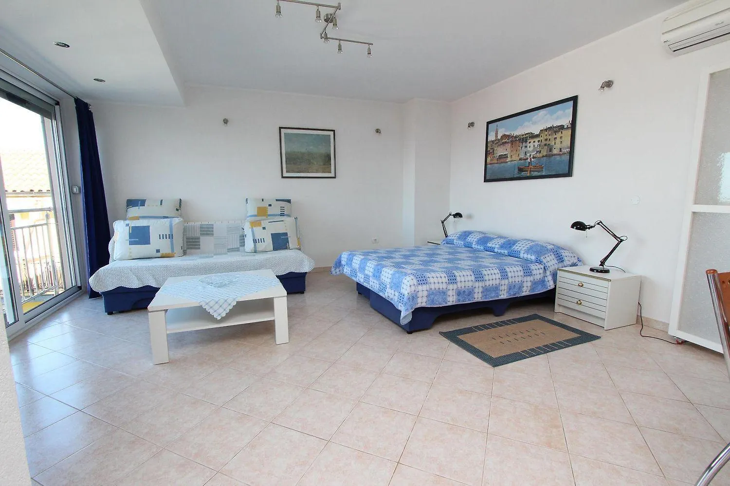 Malerisches Apartment Nur 400 Meter Zum Strand Mit Meerblick - Nur 10 Minuten Zum Zentrum Von Rovinj