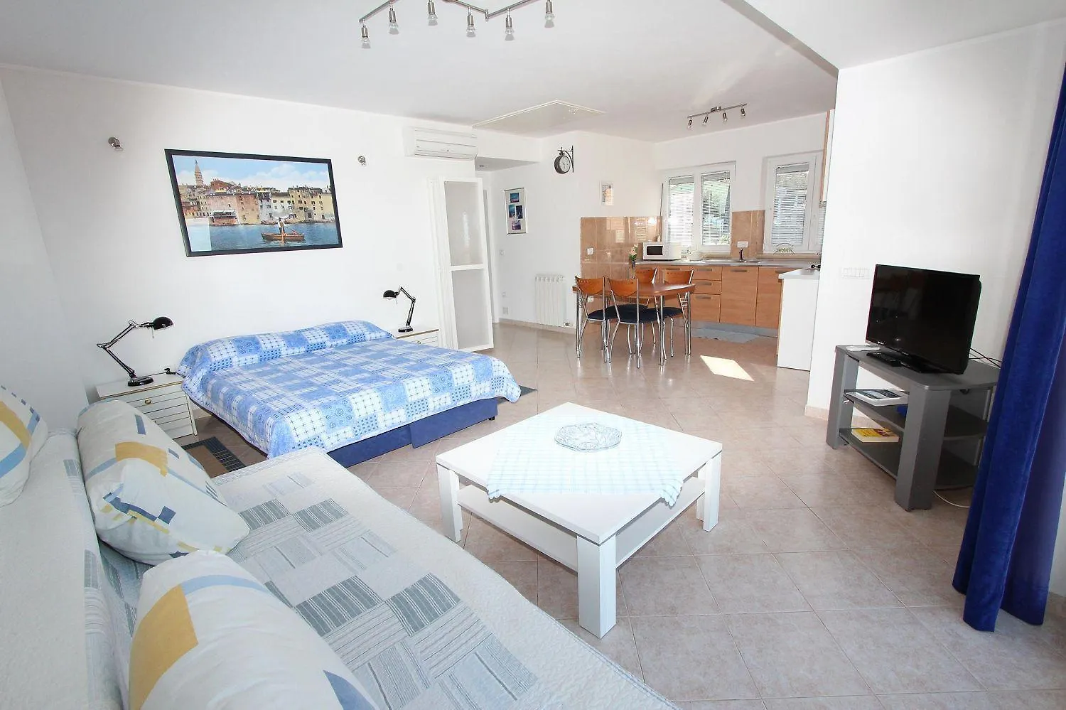 Malerisches Apartment Nur 400 Meter Zum Strand Mit Meerblick - Nur 10 Minuten Zum Zentrum Von Rovinj